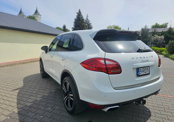 Porsche Cayenne cena 105500 przebieg: 188100, rok produkcji 2014 z Białystok małe 497